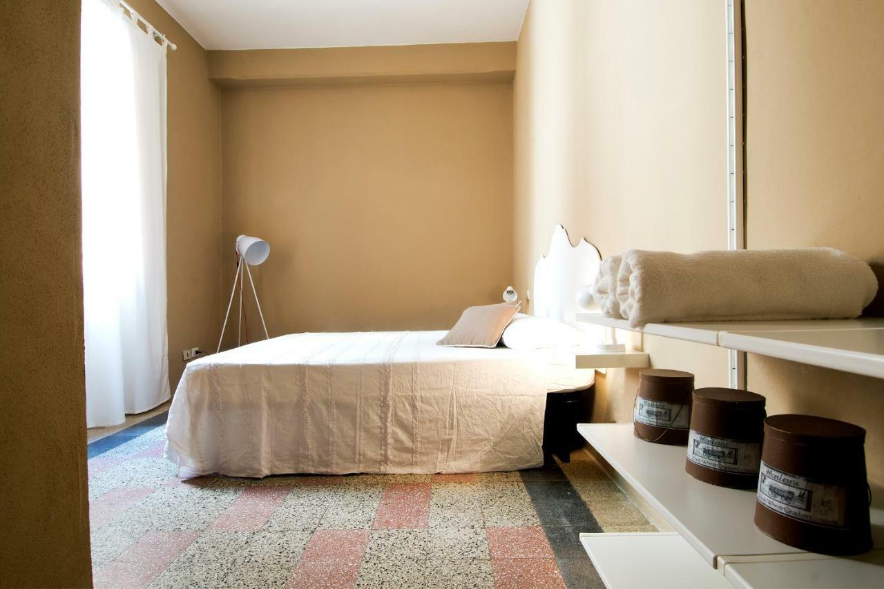Blulassu City Center Rooms กาญารี ภายนอก รูปภาพ