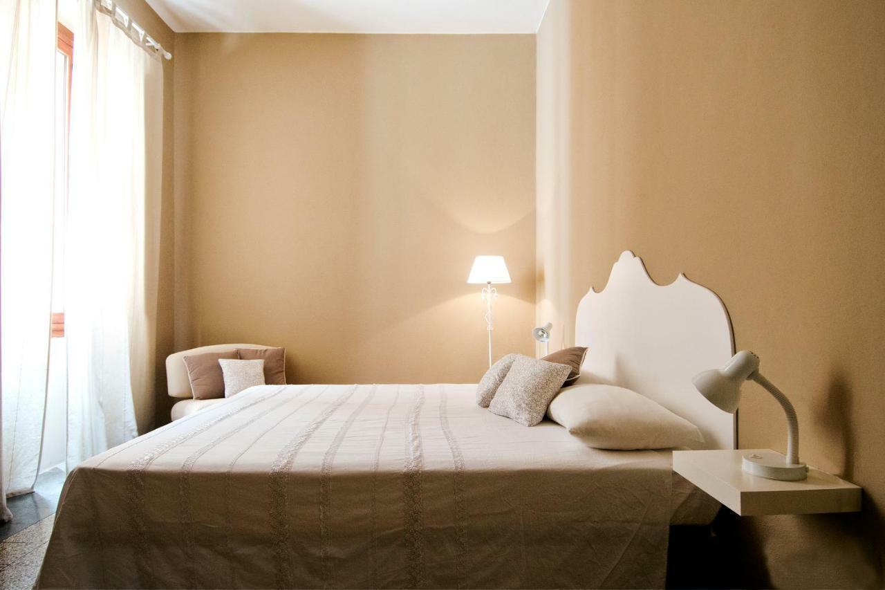 Blulassu City Center Rooms กาญารี ภายนอก รูปภาพ